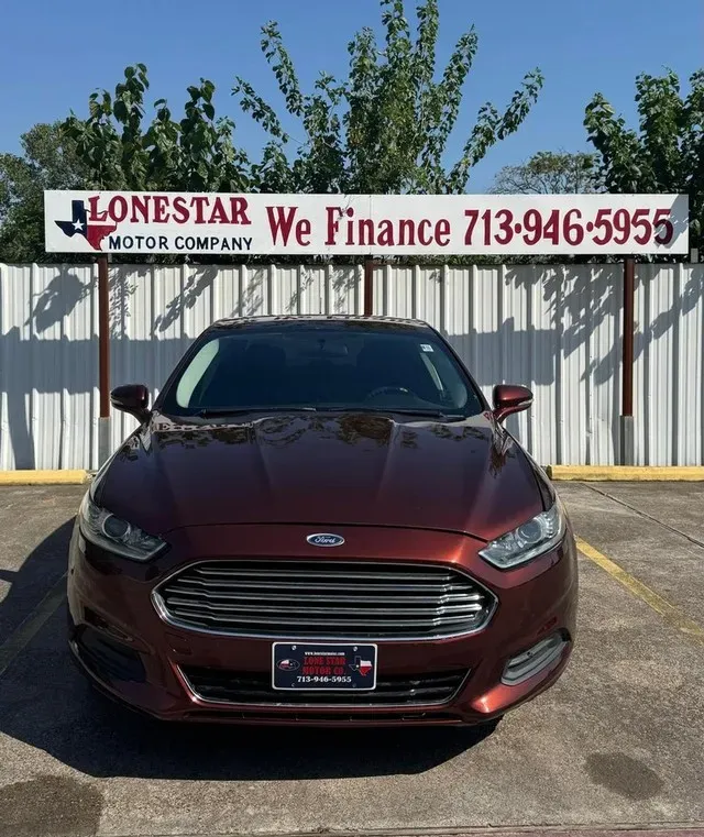 2015 Ford Fusion SE photo