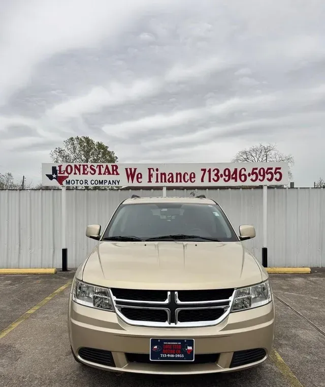2011 Dodge Journey Mainstreet photo