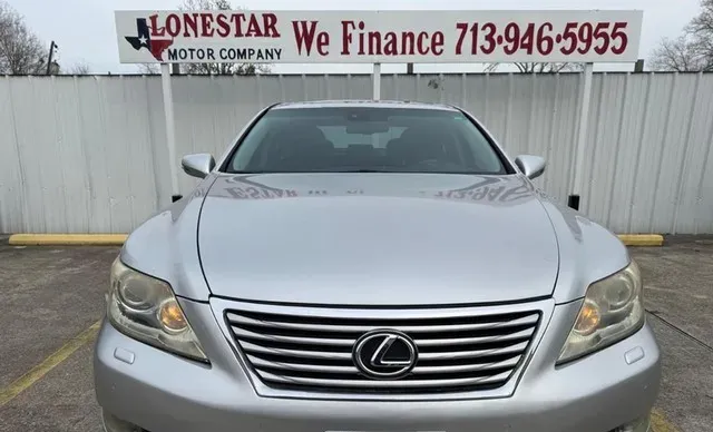 2010 Lexus LS 460 4dr Sdn RWD photo