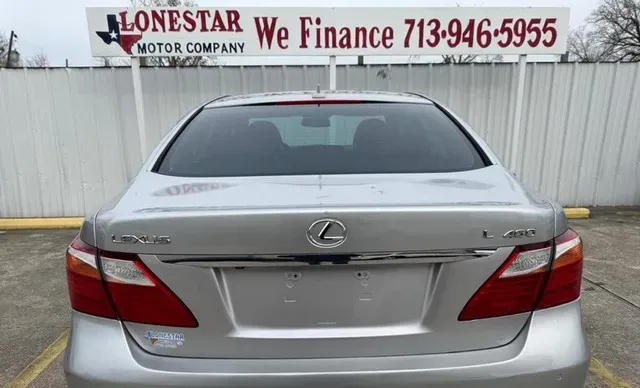 2010 Lexus LS 460 4dr Sdn RWD photo