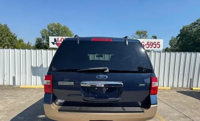 2013 Ford Expedition 2WD 4dr photo