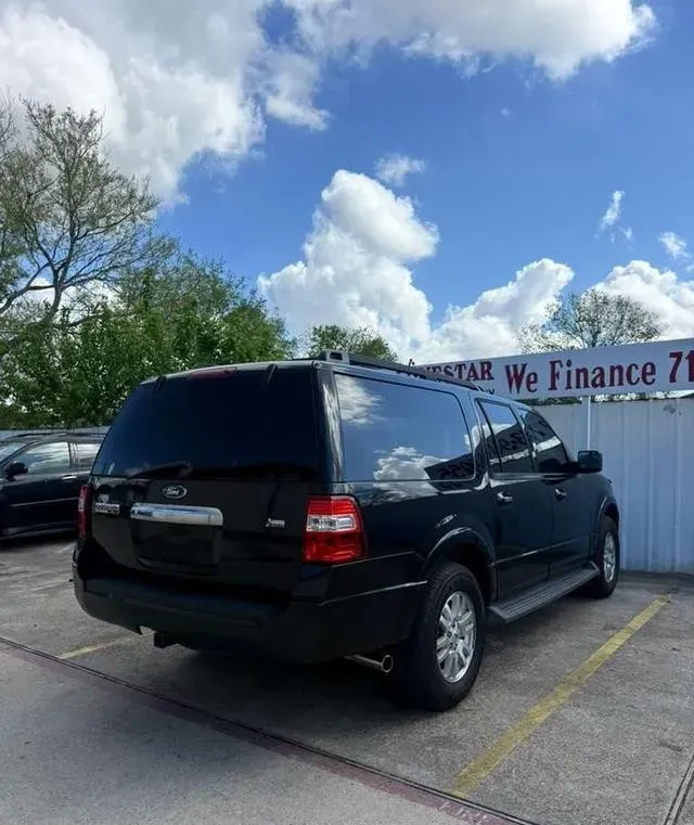 2013 Ford Expedition EL 4WD 4dr photo