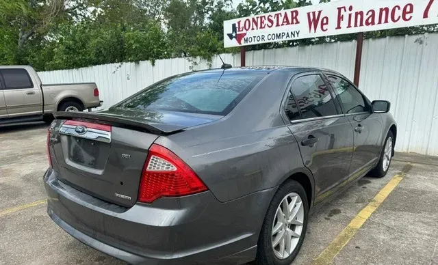 2012 Ford Fusion SEL photo