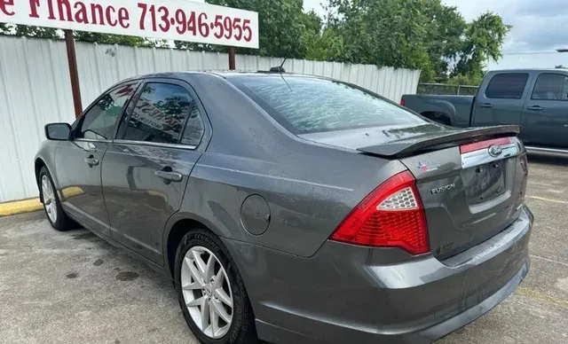 2012 Ford Fusion SEL photo