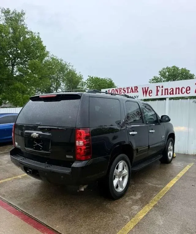 2011 Chevrolet Tahoe LT photo