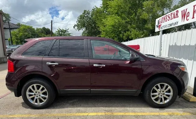 2011 Ford Edge SEL photo