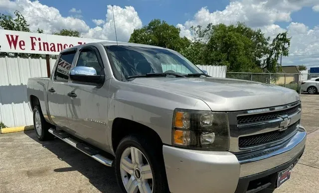 2007 Chevrolet Silverado 1500 2WD LT w/1LT Crew Cab