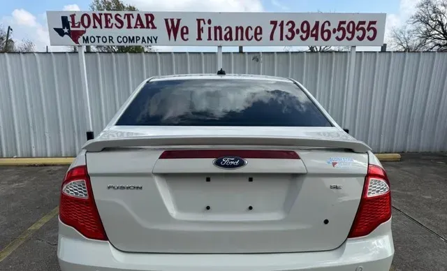 2011 Ford Fusion SE photo