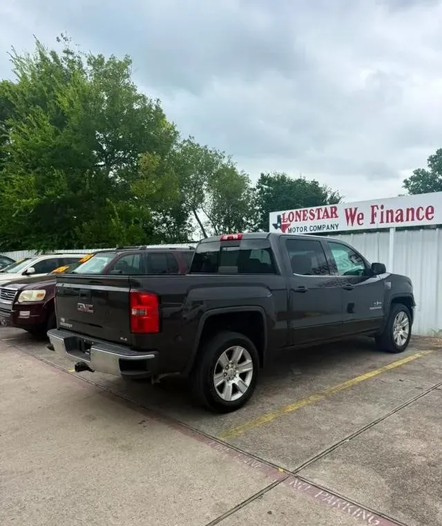 2014 GMC Sierra 1500 2WD SLE Crew Cab photo