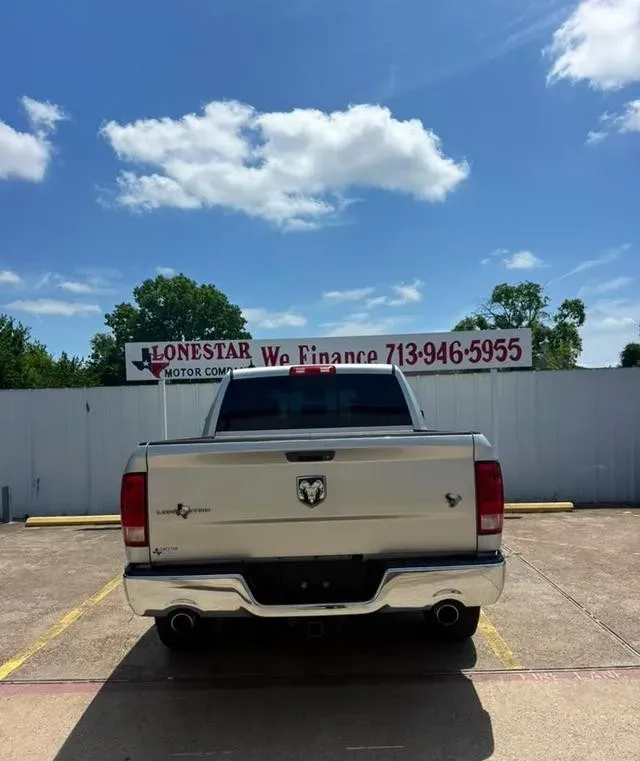 2014 Ram 1500 2WD Lone Star Crew Cab photo