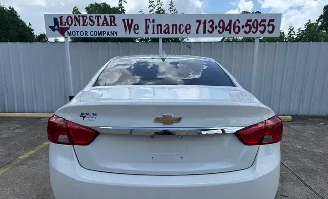 2017 Chevrolet Impala LS photo
